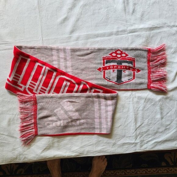 Toronto FC Scarf by Adidas - Picture 2 of 8
